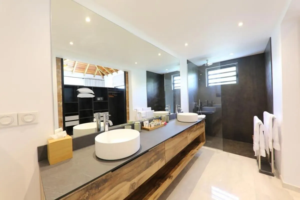 Heavenly Peaceful Villa With Spacious Living Area Petit Cul-de-Sac 0*,  Saint-Barthélemy