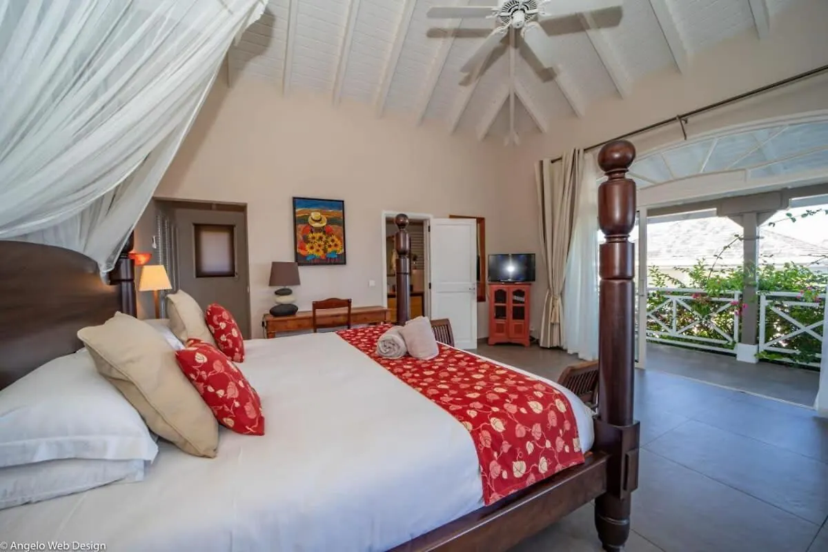 Heavenly Peaceful Villa With Spacious Living Area Petit Cul-de-Sac