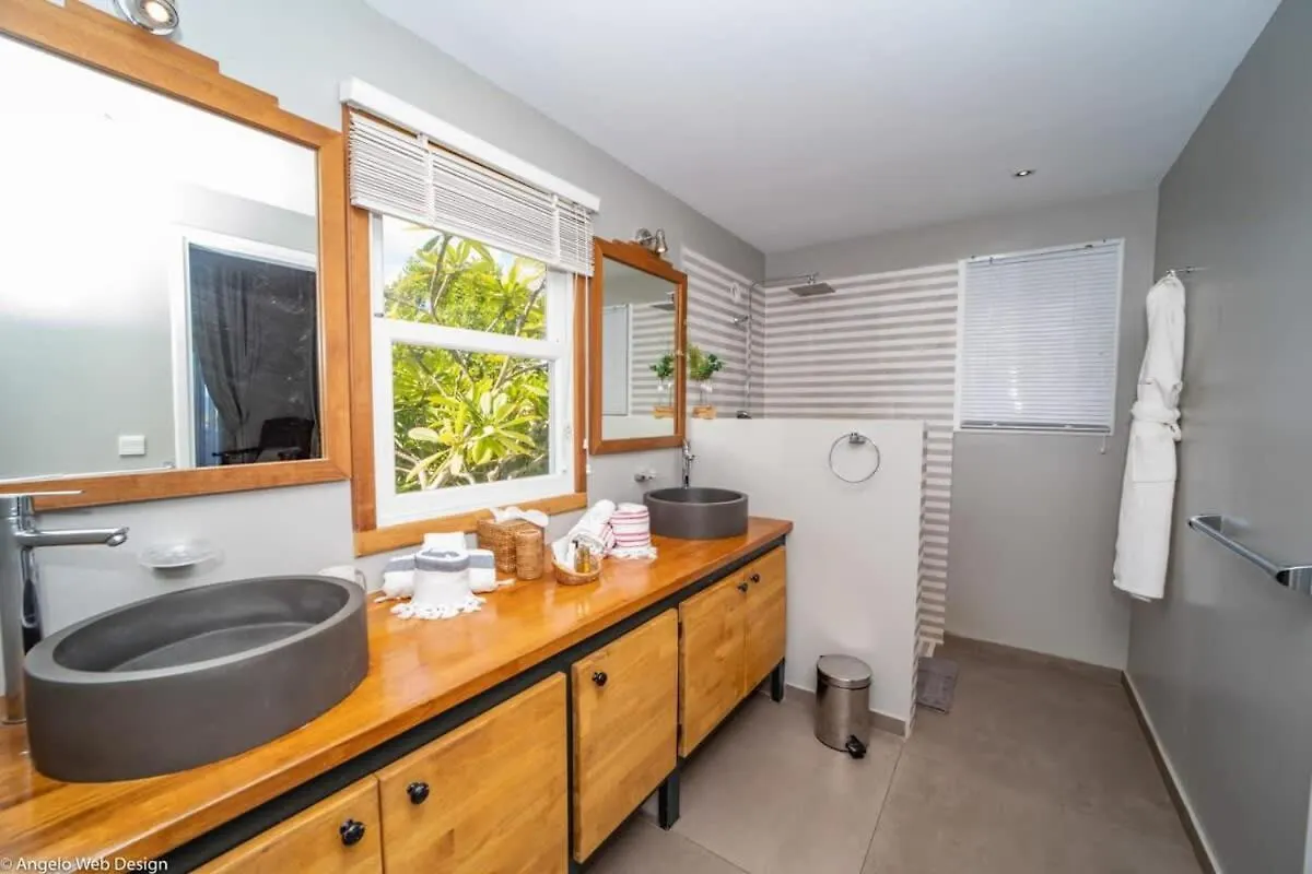 Heavenly Peaceful Villa With Spacious Living Area Petit Cul-de-Sac Saint-Barthélemy