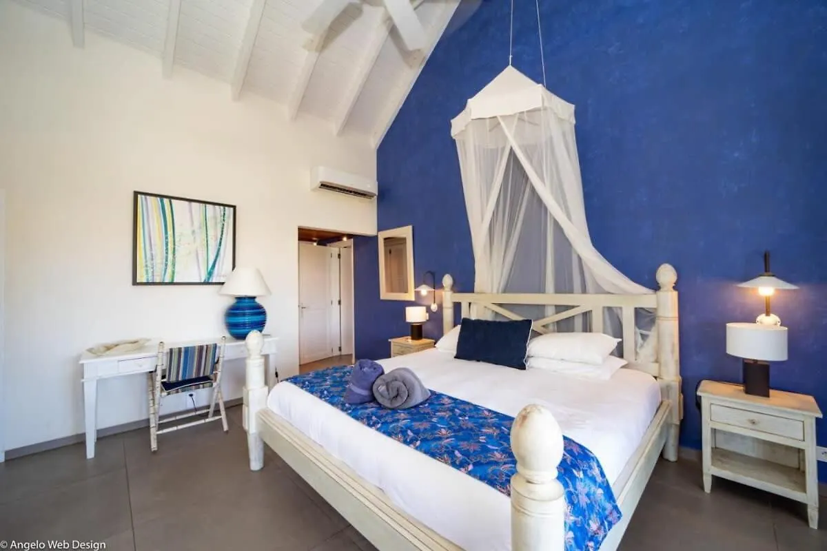 Heavenly Peaceful Villa With Spacious Living Area Petit Cul-de-Sac